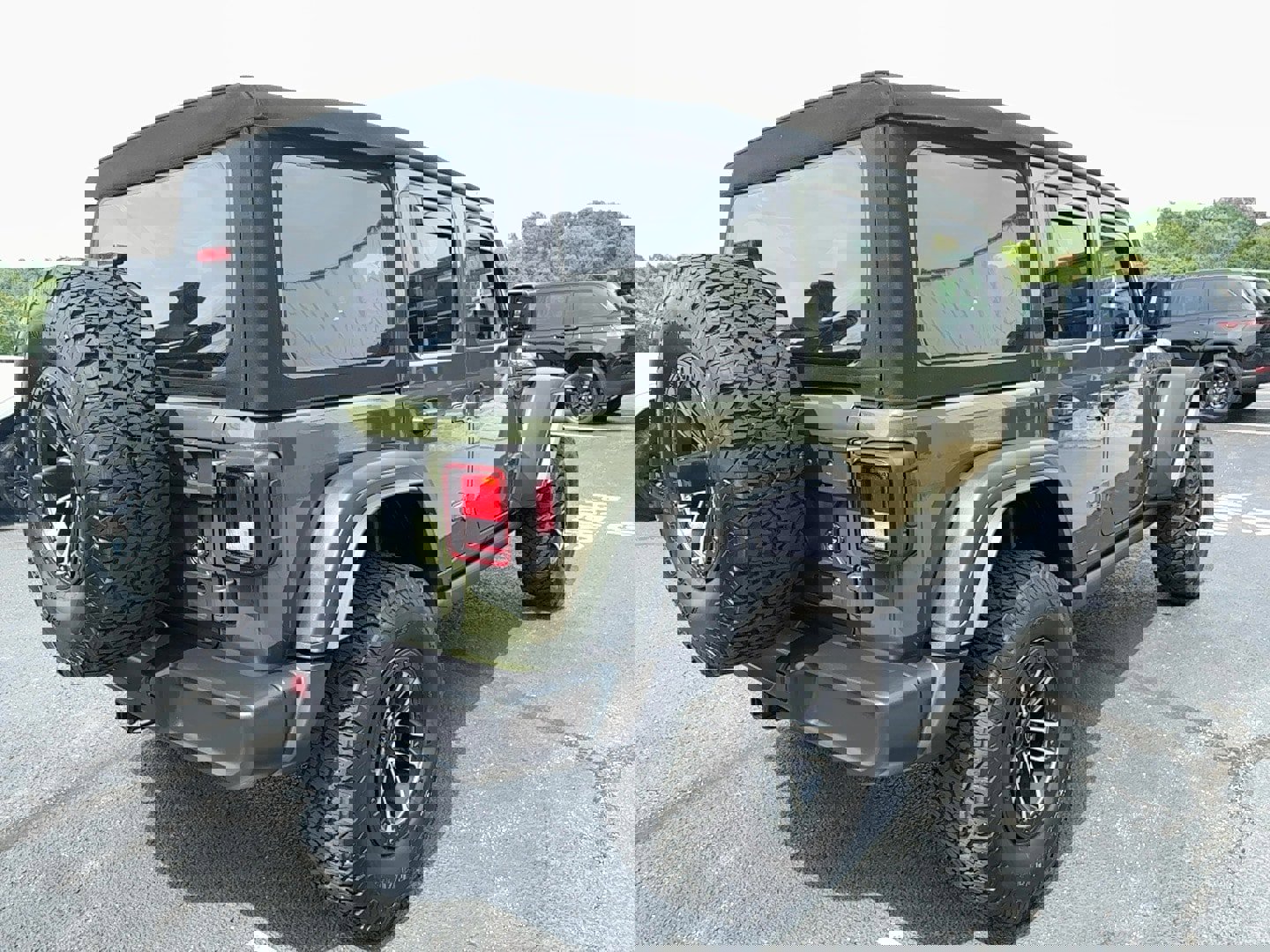 Certified 2024 Jeep Wrangler Willys image 6