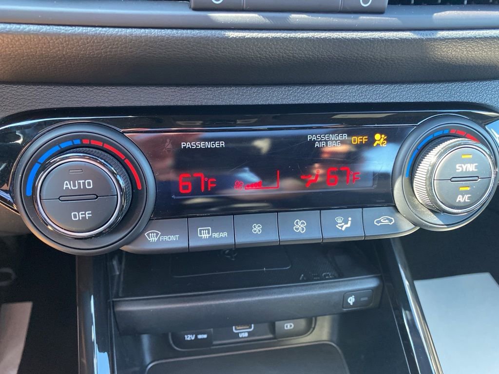 Used 2024 Kia Forte GT-Line w/ GT-Line Premium Package FWD image 33