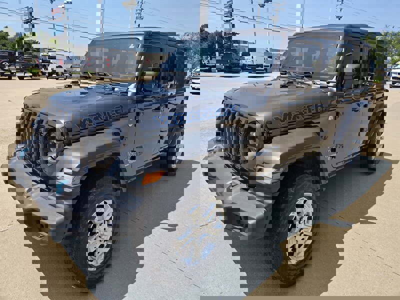 Used 2018 Jeep Wrangler Unlimited Sport image 7