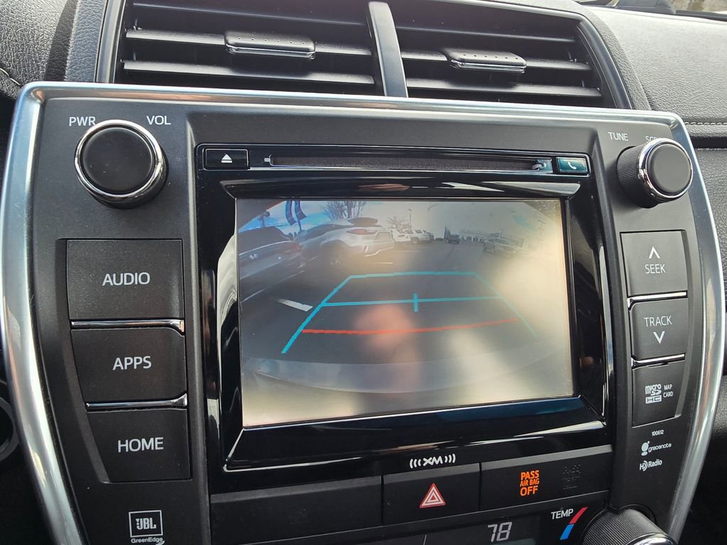 Used 2017 Toyota Camry XLE w/ Moonroof Package image 26