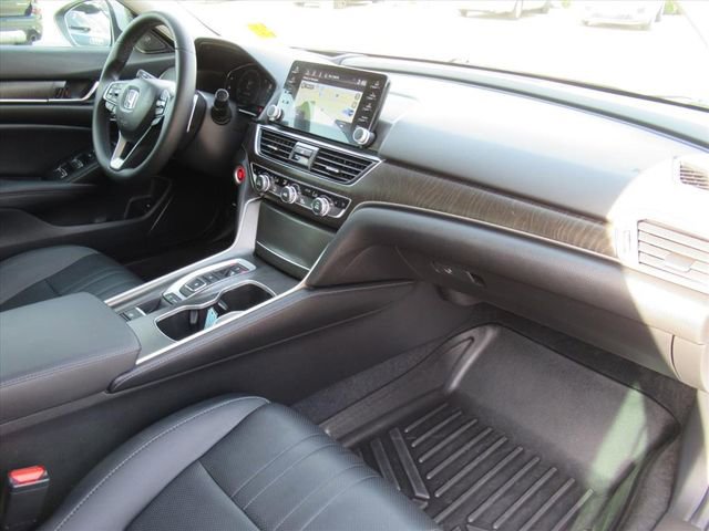 Used 2021 Honda Accord Touring image 12