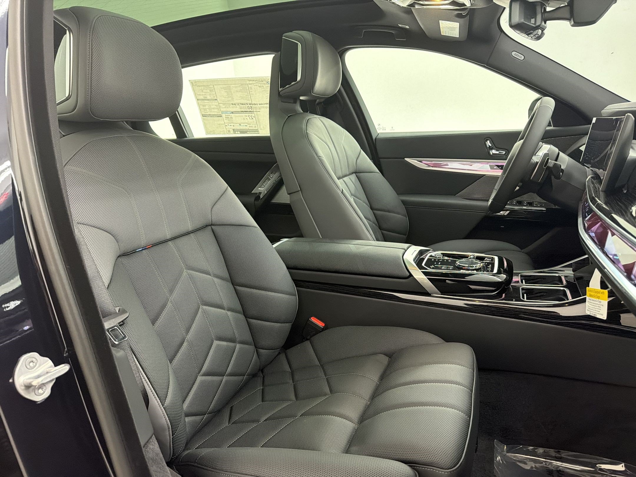 New 2026 BMW 740i xDrive w/ Executive Package AWD/4WD image 24