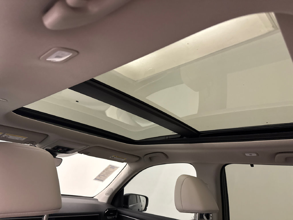 New 2026 Honda Pilot Touring image 13