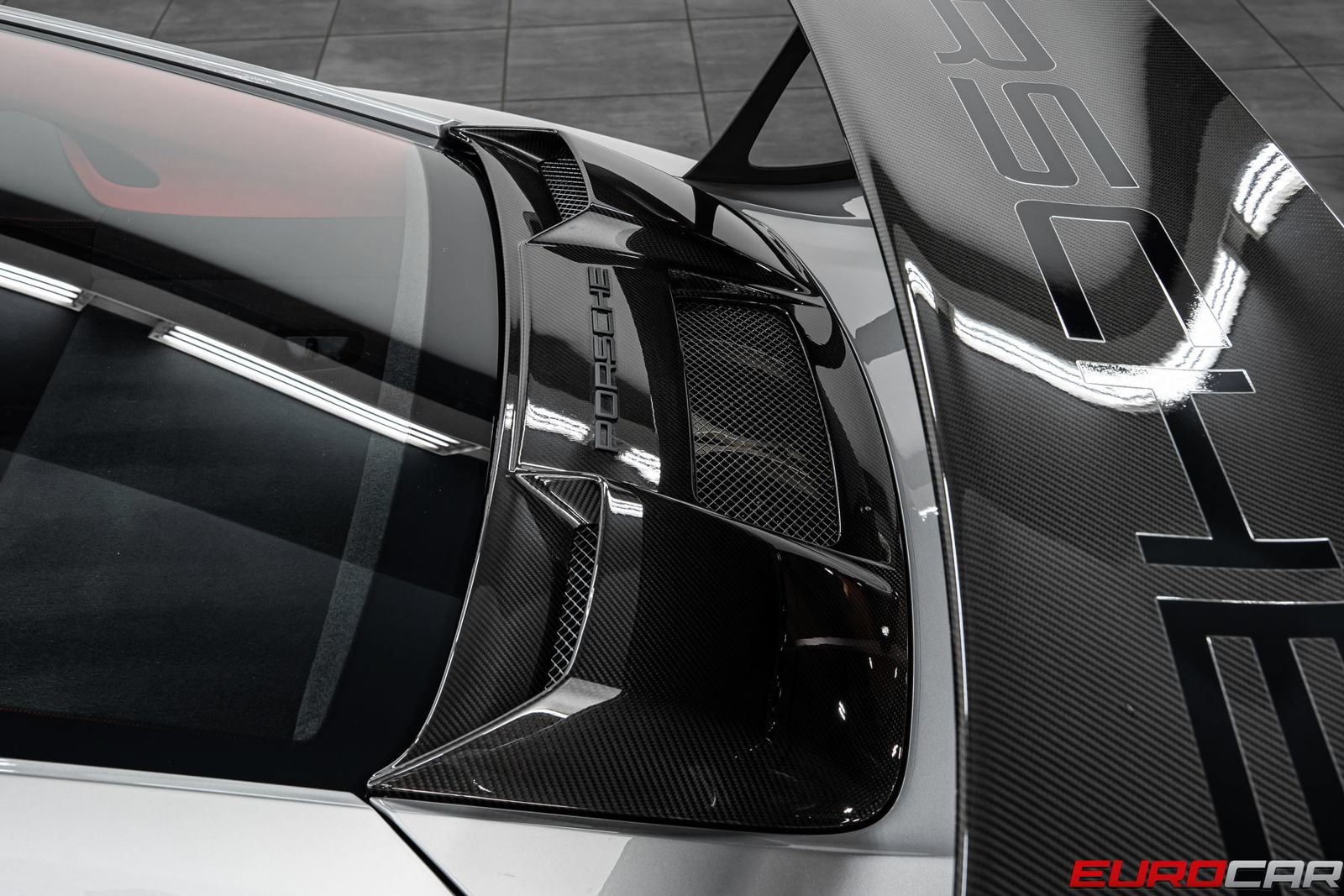 Used 2019 Porsche 911 GT2 RS RWD image 26