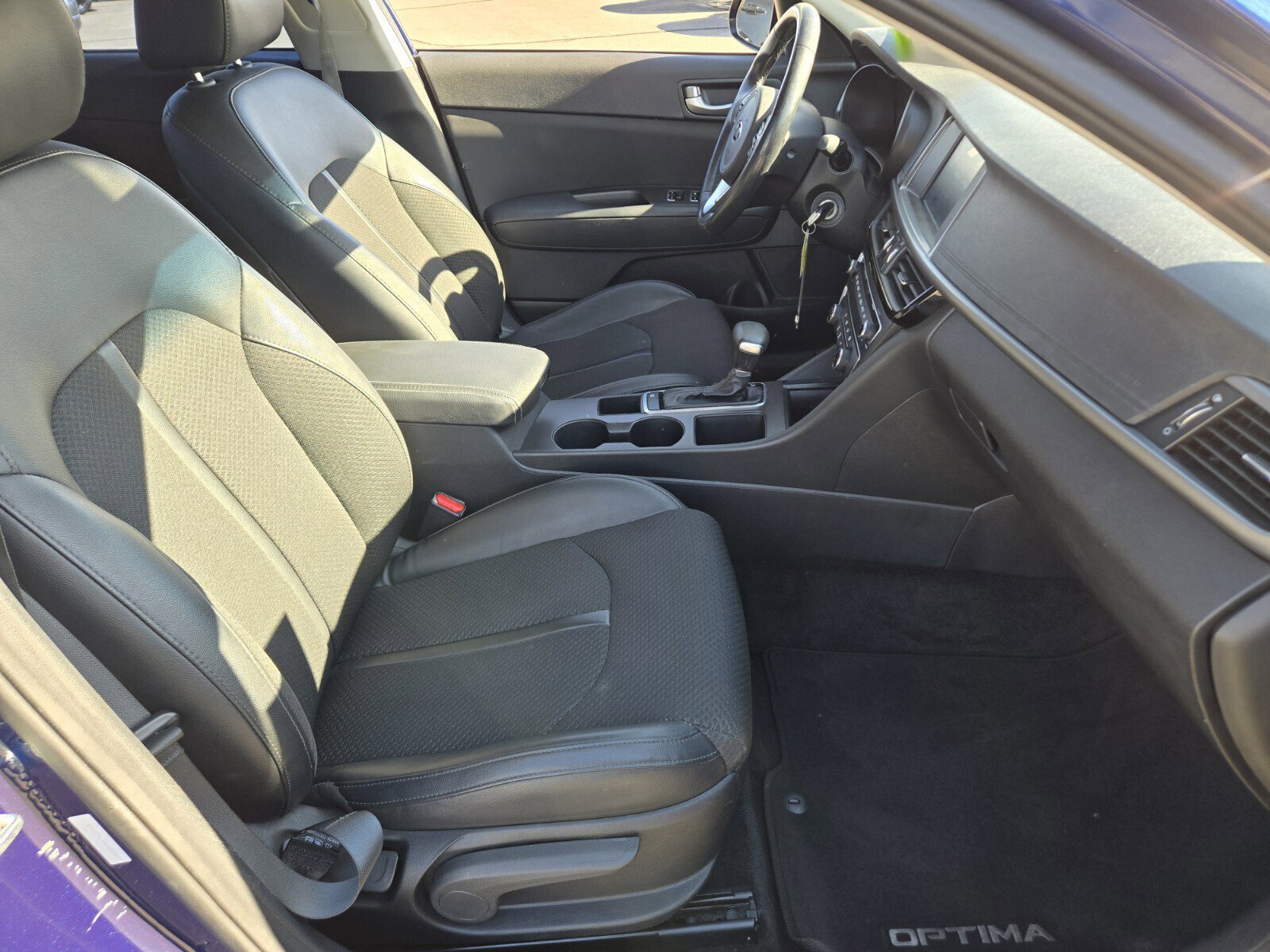 Used 2018 Kia Optima S image 16