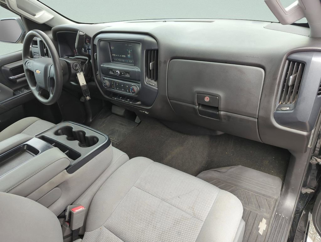 Used 2017 Chevrolet Silverado 1500 Custom w/ Custom Convenience Package image 17