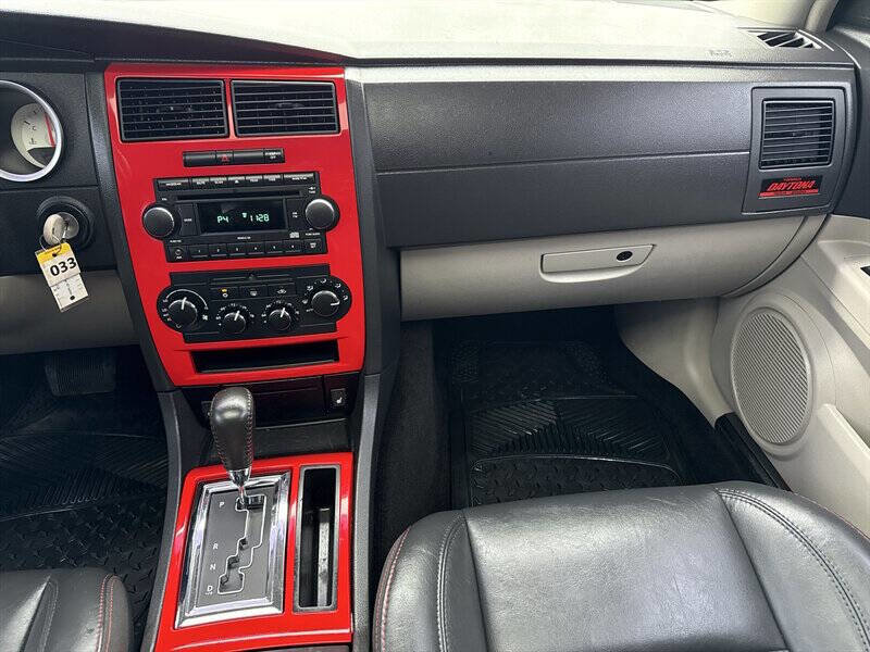 Used 2006 Dodge Charger R/T RWD image 22