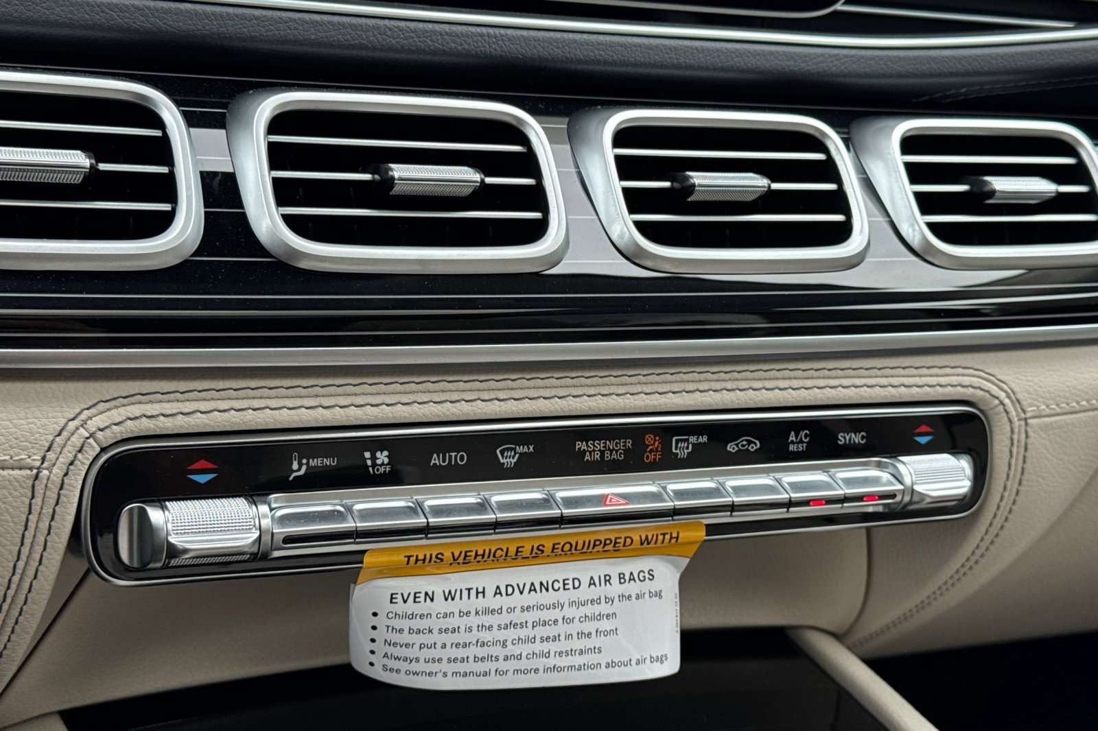 New 2026 Mercedes-Benz GLS 450 4MATIC image 27