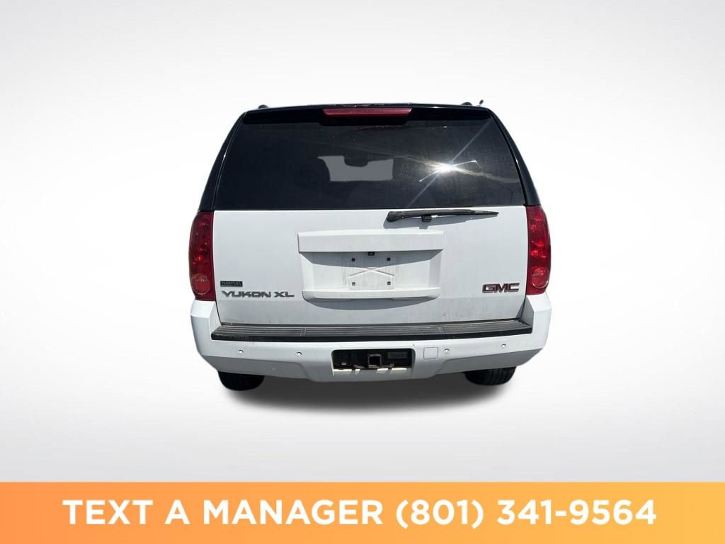 Used 2011 GMC Yukon XL SLT w/ SLT-2 Equipment Package image 4