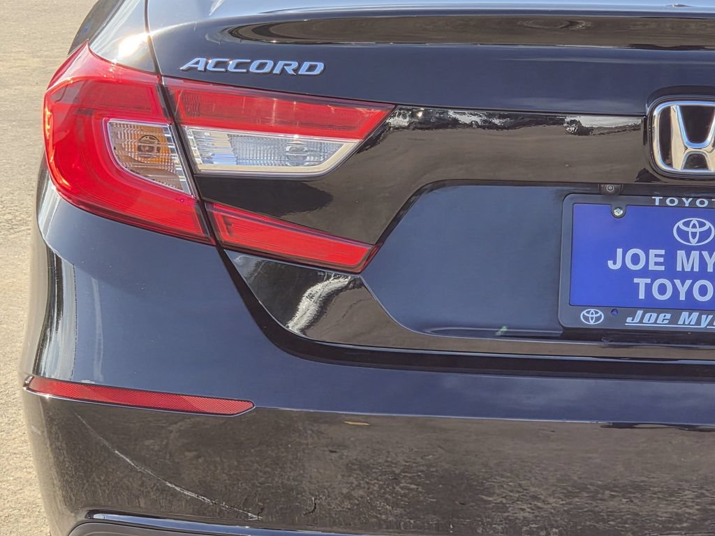 Used 2018 Honda Accord LX image 10