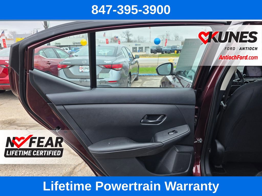 Used 2024 Nissan Sentra SV image 17