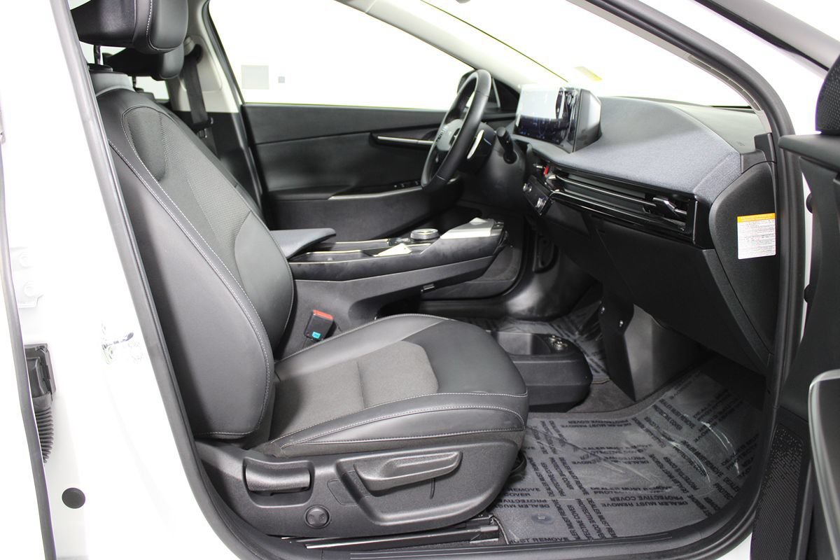 Used 2024 Kia EV6 Light RWD image 10