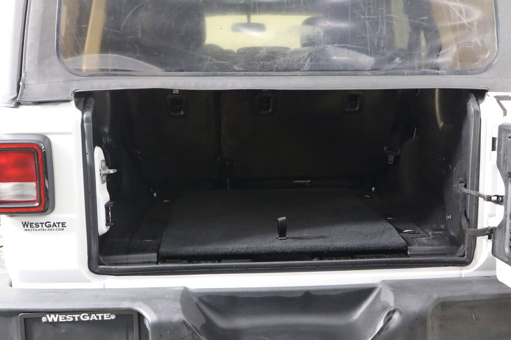 Used 2018 Jeep Wrangler Unlimited Sport image 18