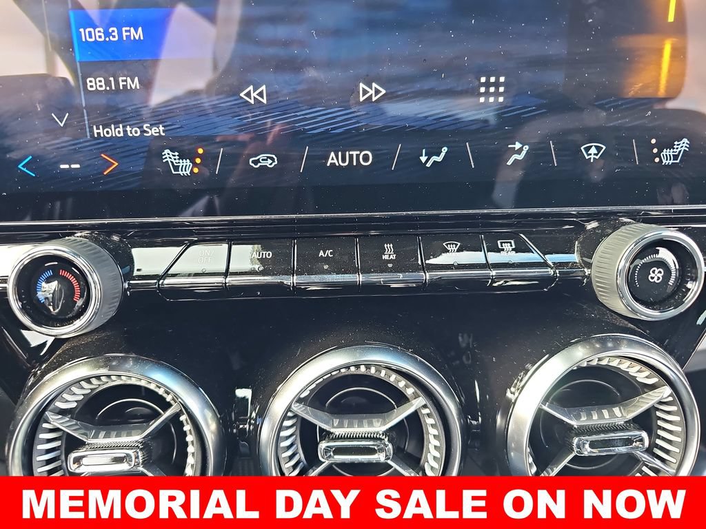 New 2024 Chevrolet Blazer EV LT AWD/4WD image 21