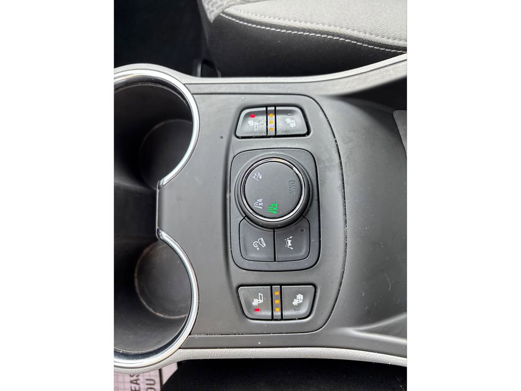 Used 2022 GMC Terrain SLE w/ Driver Convenience Package image 36