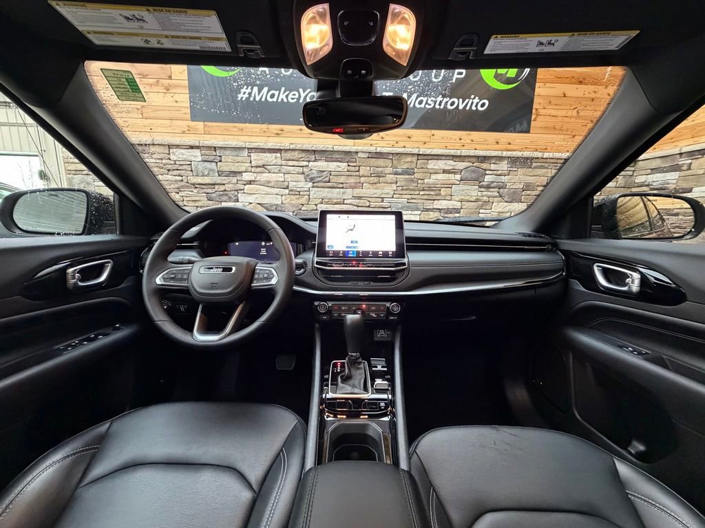 Used 2024 Jeep Compass Limited w/ High Altitude Package image 16