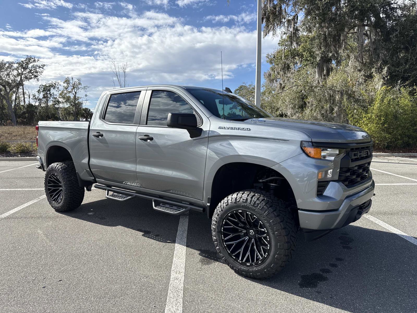 New 2025 Chevrolet Silverado 1500 Custom