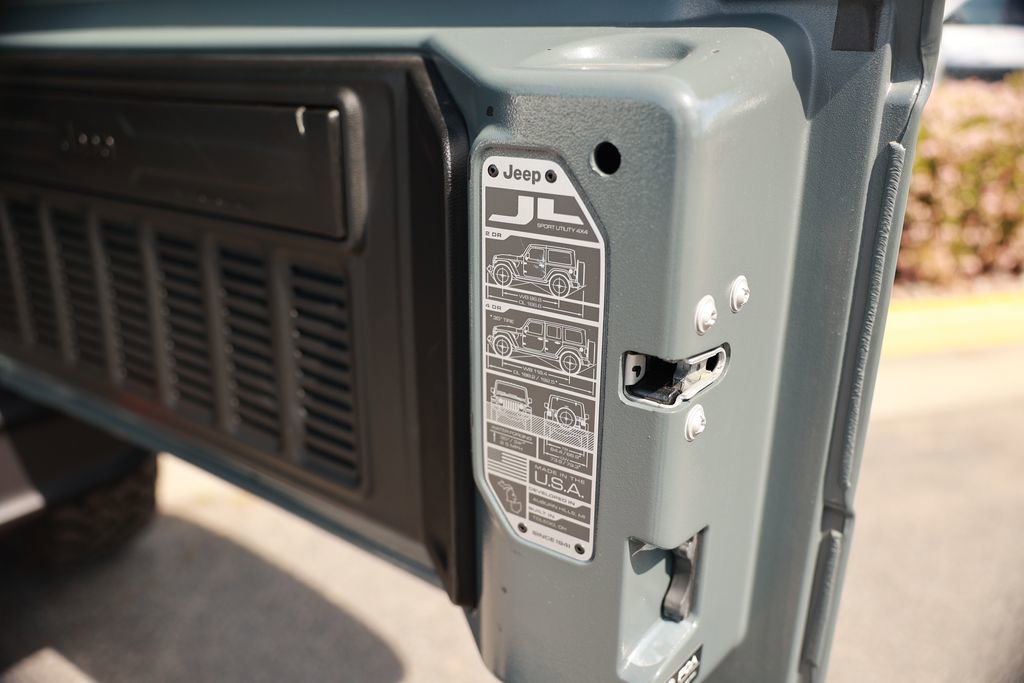 Used 2025 Jeep Wrangler Unlimited Sport S 4xe image 38