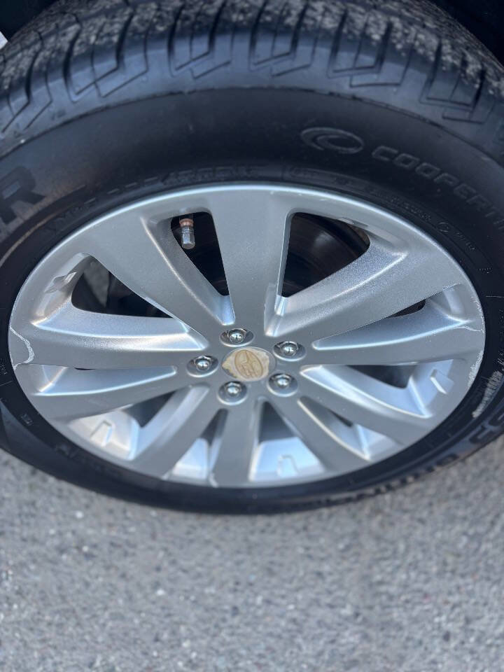 Used 2011 Subaru Forester 2.5X Premium w/ All-Weather Pkg image 17