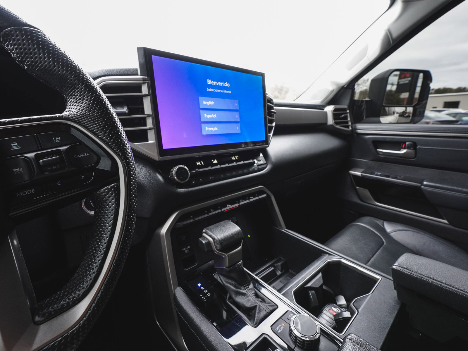 Used 2024 Toyota Tundra Limited image 19