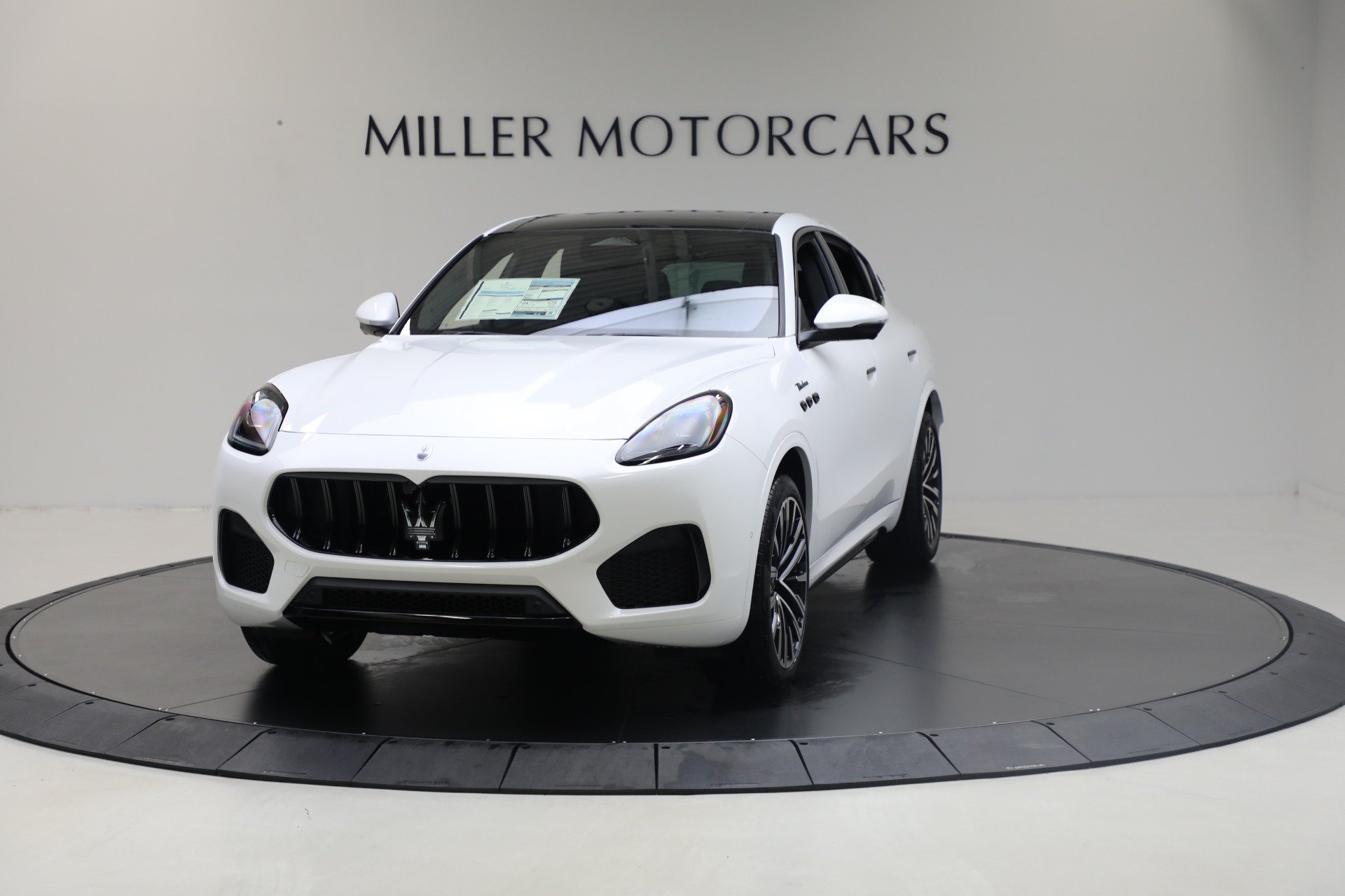 New 2025 Maserati Grecale Modena AWD/4WD image 12