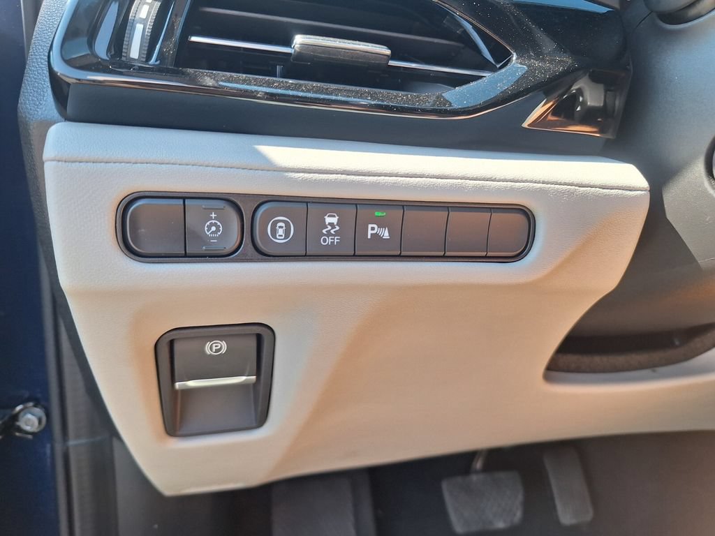 Used 2023 Acura MDX w/ Technology Package AWD/4WD image 25