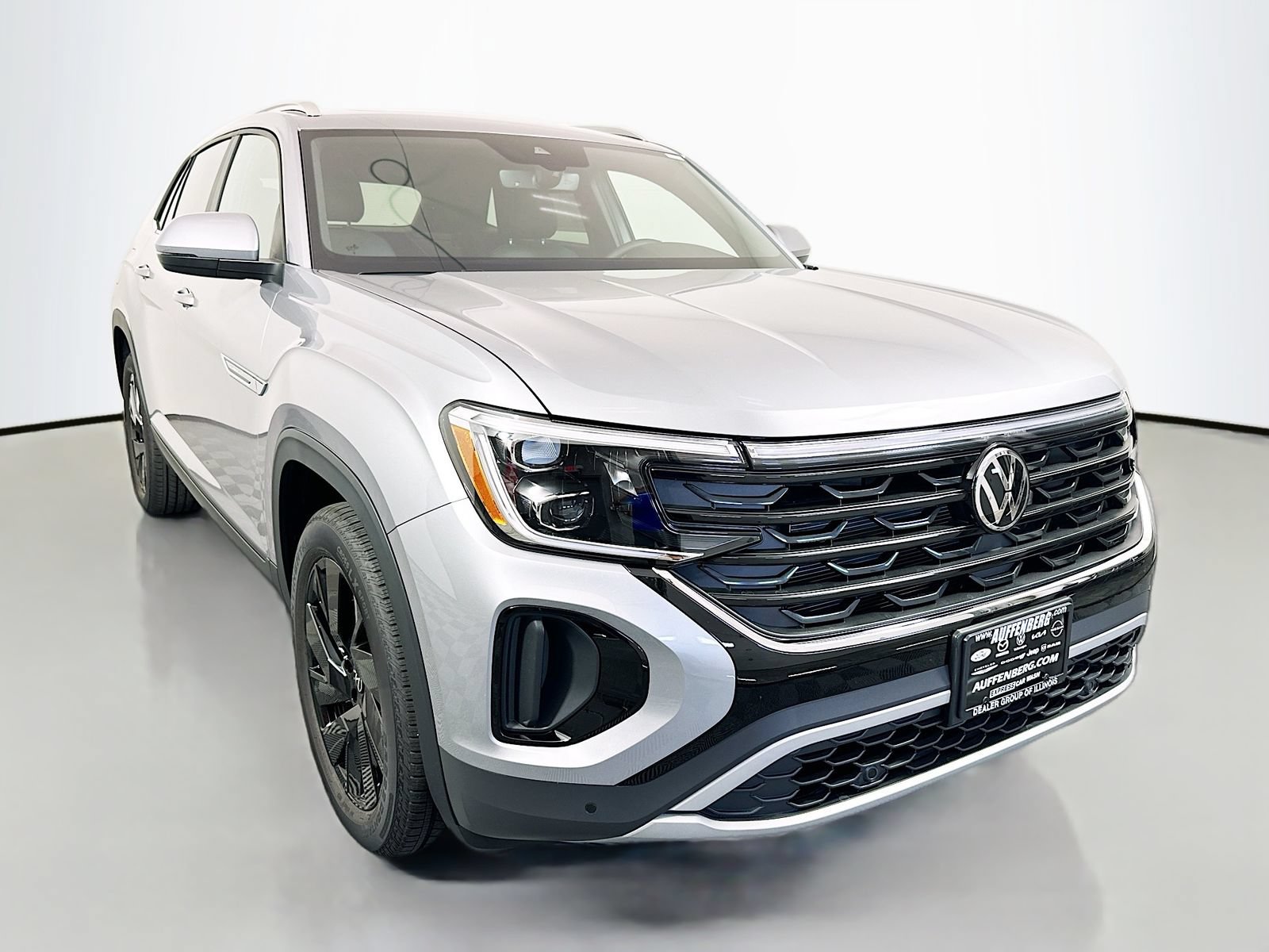 New 2026 Volkswagen Atlas Cross Sport SE