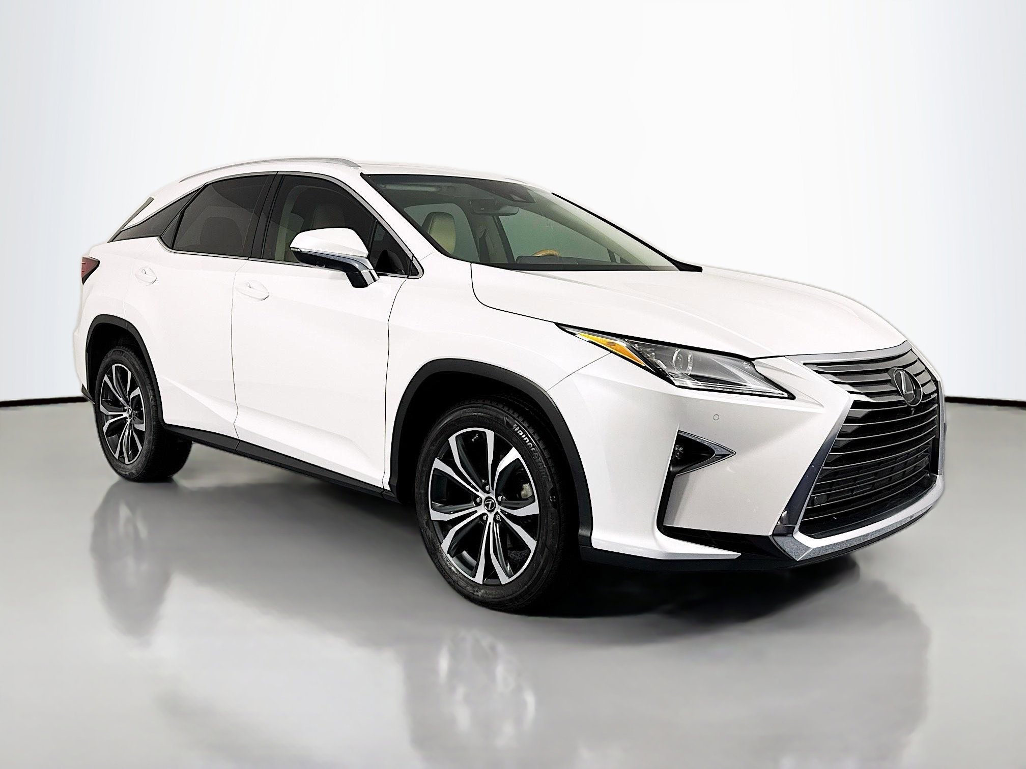 Used 2019 Lexus RX 350 AWD w/ Navigation Package image 3