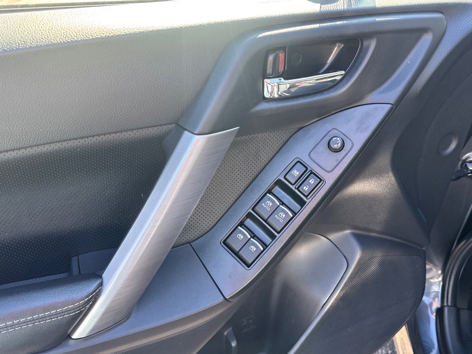 Used 2018 Subaru Forester 2.0XT Premium AWD/4WD image 7