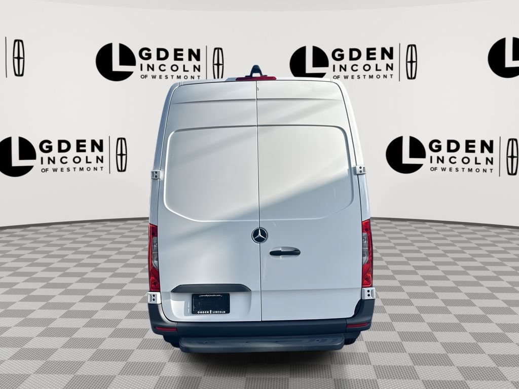 Used 2023 Mercedes-Benz Sprinter 1500 image 7