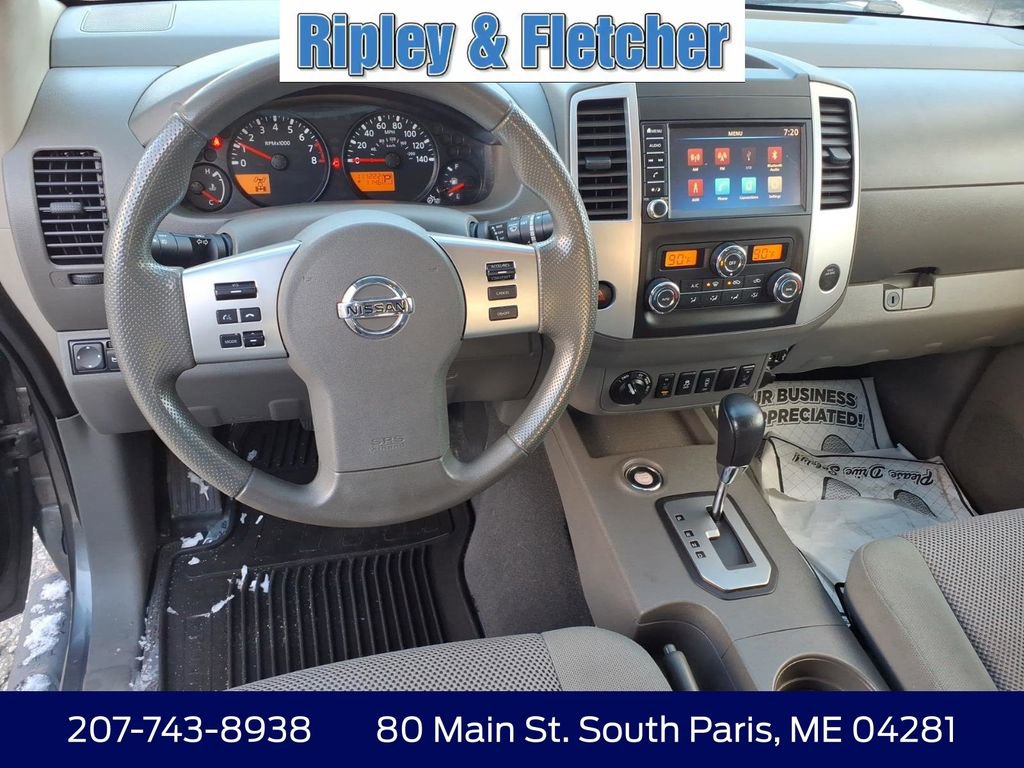 Used 2020 Nissan Frontier SV w/ Midnight Edition Floor Mats image 13