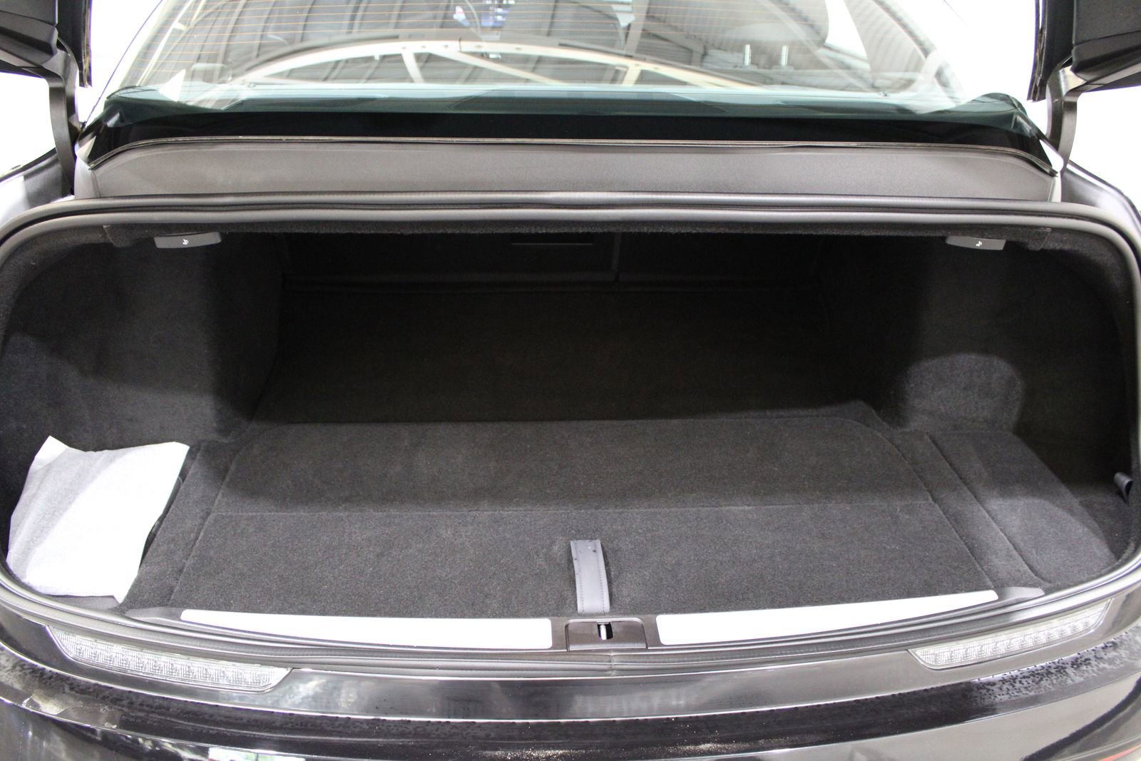 Used 2022 Lucid Air Grand Touring image 14