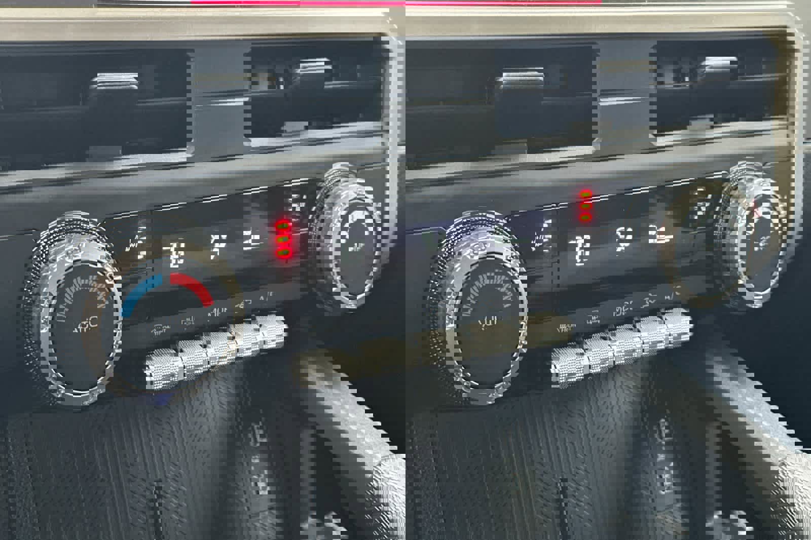 Used 2024 Toyota Tacoma TRD Sport image 19