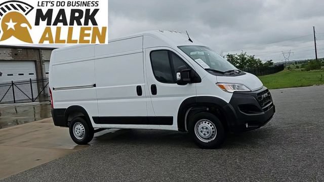 Used 2025 RAM ProMaster 2500 w/ Convenience Group FWD image 2