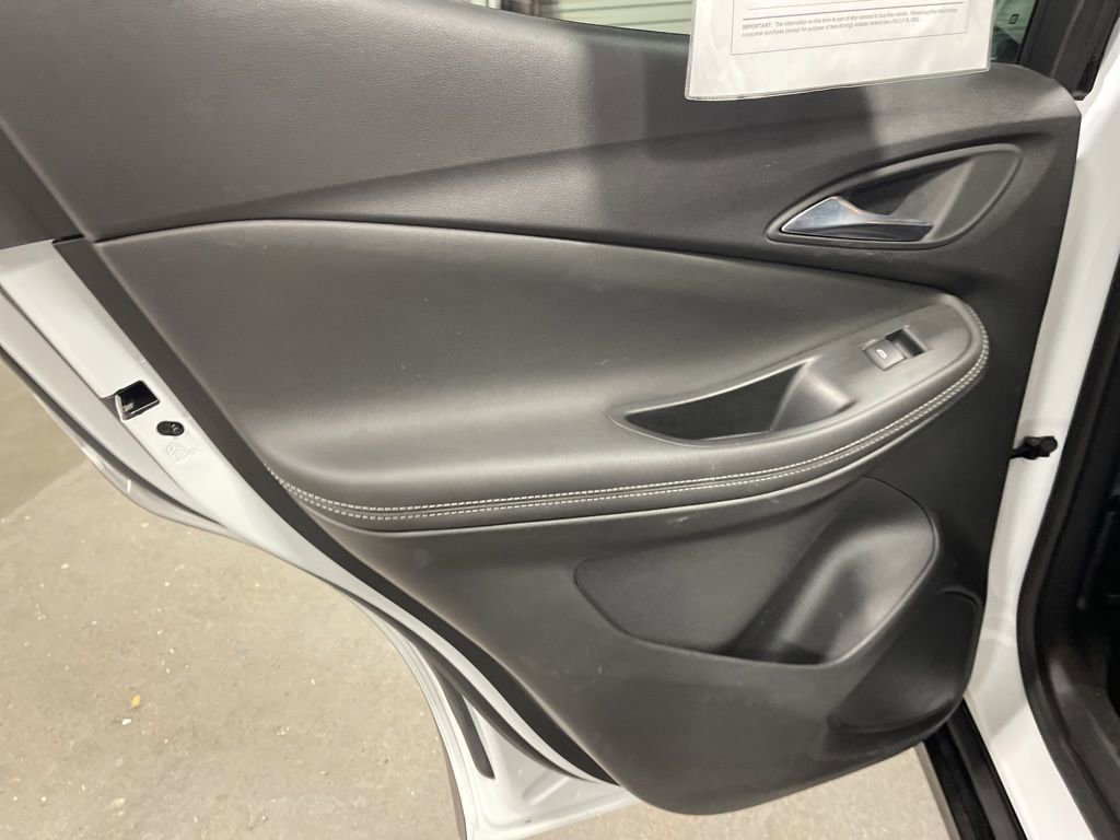 Used 2024 Buick Encore GX Sport Touring w/ Comfort Package image 18