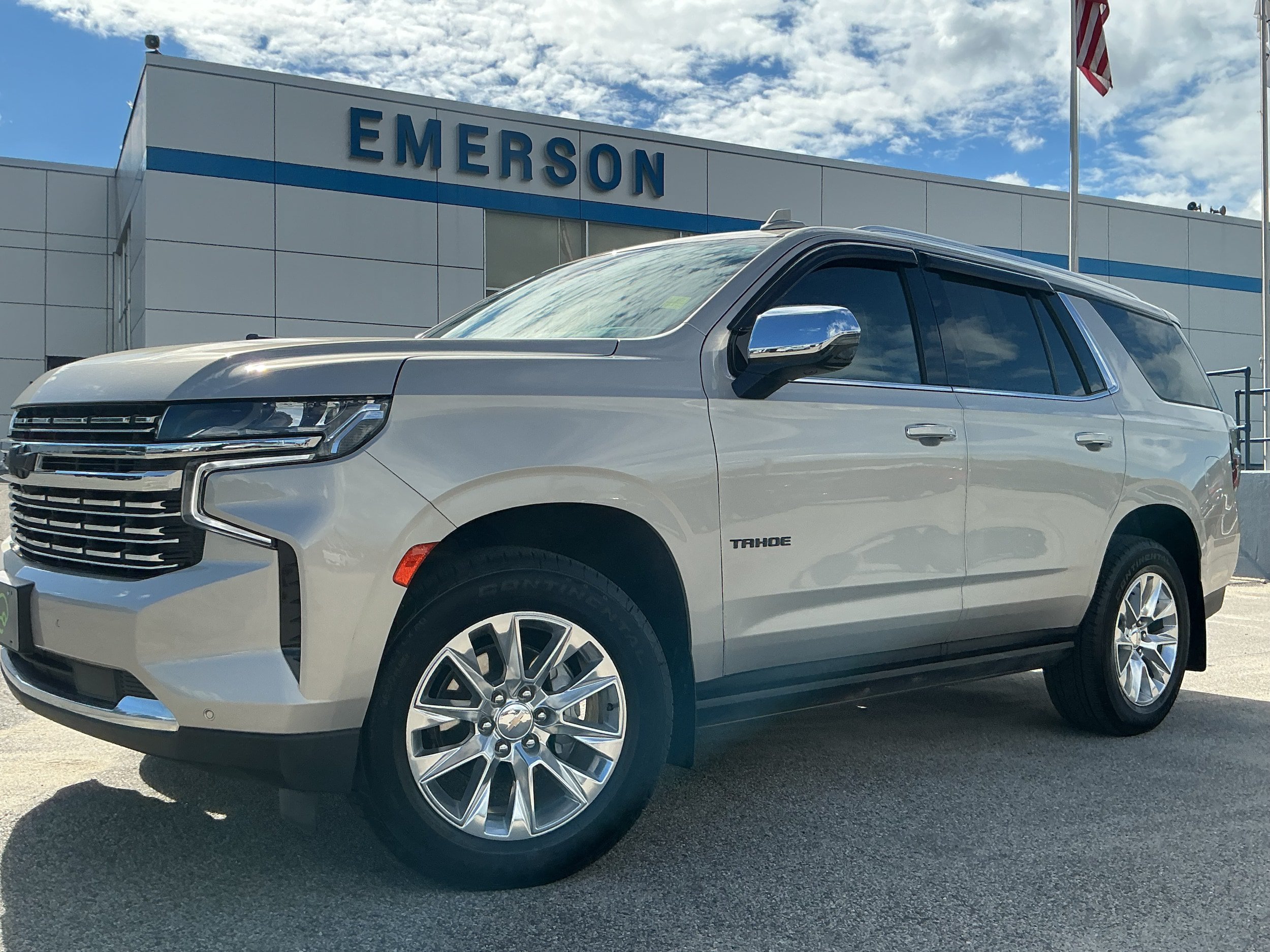 Certified 2024 Chevrolet Tahoe Premier AWD/4WD image 1