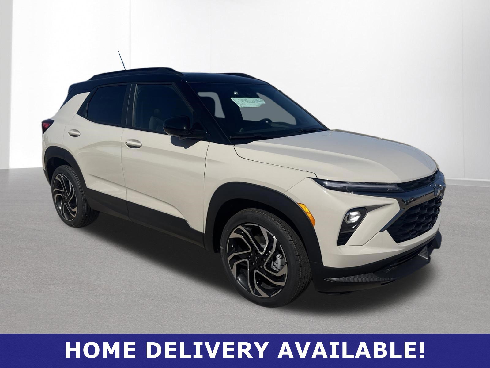 Used 2026 Chevrolet TrailBlazer RS w/ Convenience Package FWD image 1