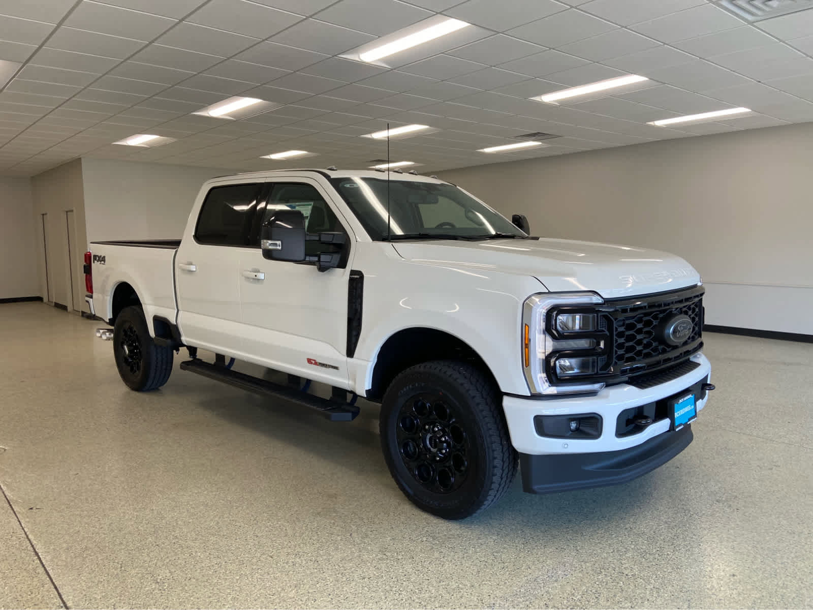 New 2026 Ford F350 Lariat w/ Black Appearance Package image 4