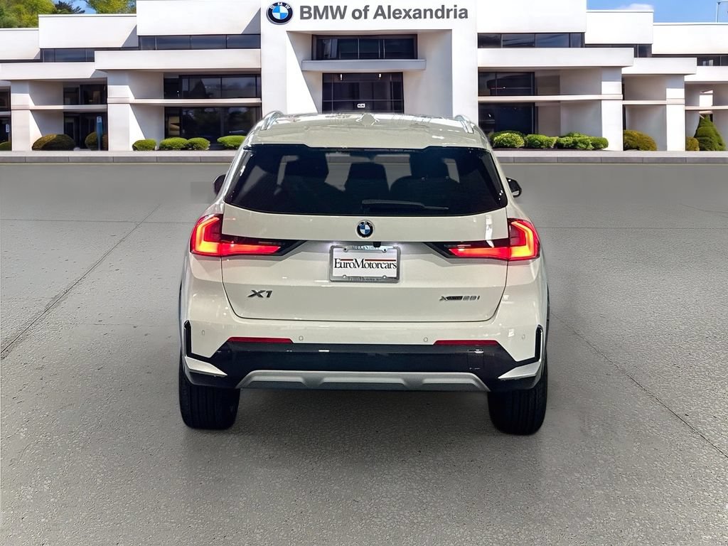 New 2026 BMW X1 xDrive28i w/ Convenience Package AWD/4WD image 6