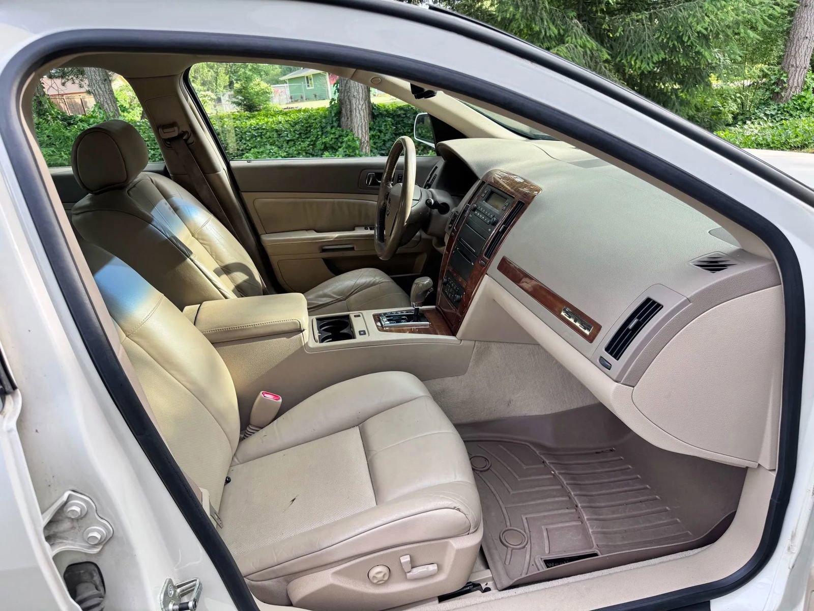 Used 2005 Cadillac STS V8 w/ Preferred Equipment Group image 11