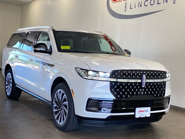 New 2027 Lincoln Navigator L Black Label AWD/4WD image 2