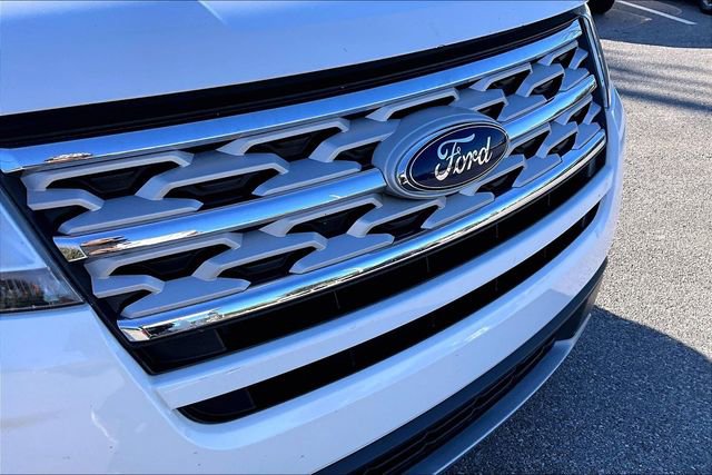 Used 2019 Ford Explorer XLT image 33