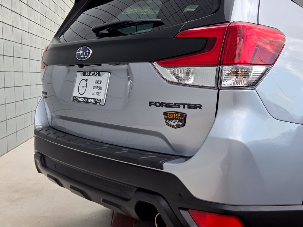 Used 2025 Subaru Forester Wilderness AWD/4WD image 11