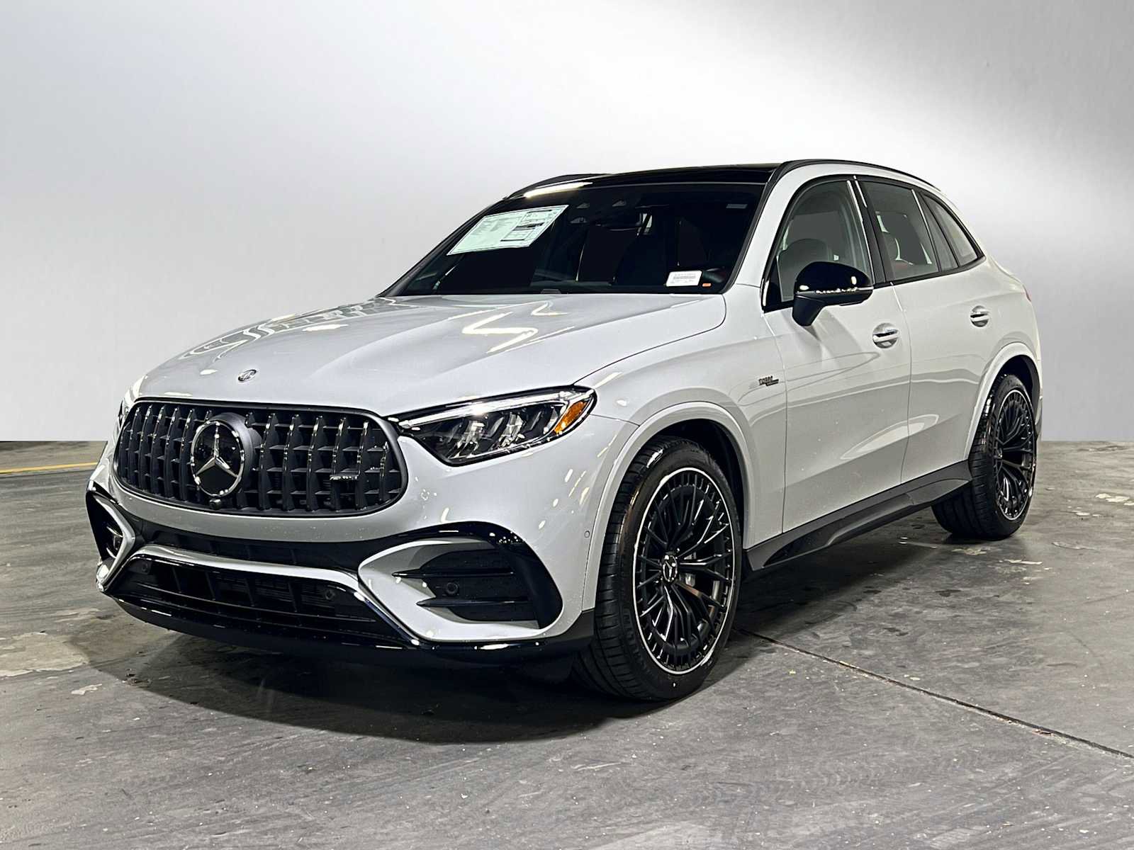 New 2026 Mercedes-Benz GLC 43 AMG 4MATIC image 7