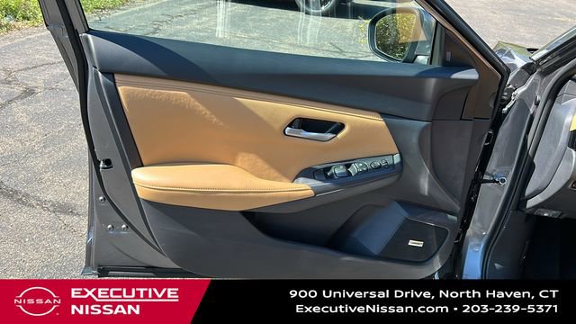 New 2025 Nissan Sentra SV w/ SV Premium Package image 8