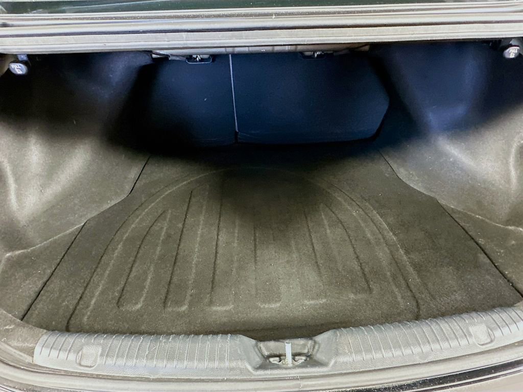 Used 2015 Kia Forte LX image 27