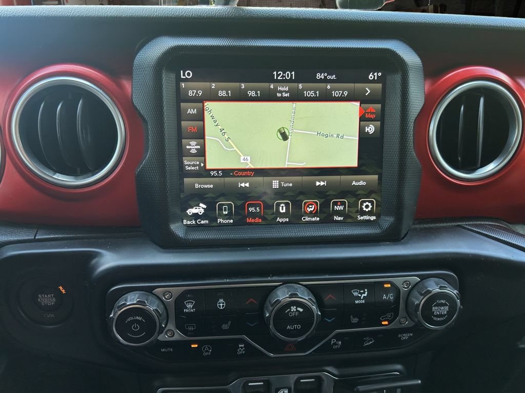 Used 2021 Jeep Wrangler Unlimited Rubicon AWD/4WD image 23