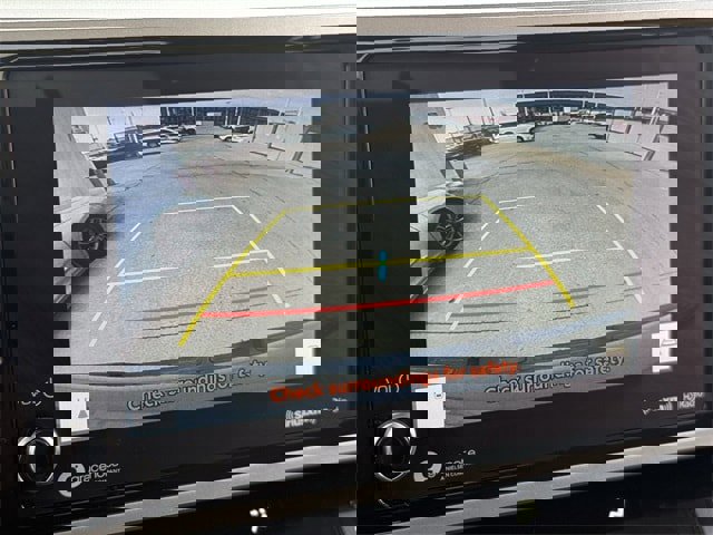 Used 2022 Toyota Tundra SR5 w/ SR5 Convenience Package image 21