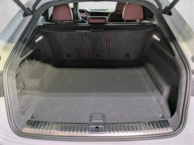 Used 2023 Audi SQ8 Prestige image 7