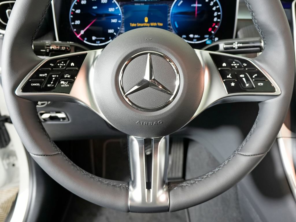 New 2026 Mercedes-Benz GLC 350e 4MATIC image 16